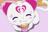 omnom_cupcake.gif