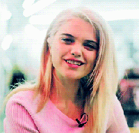 sky-ferreira-tumblr-gif-12.gif