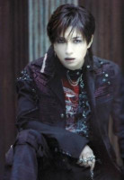 1209075329_ntsGackt-5.jpg