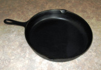 black-iron-frying-pan.jpg