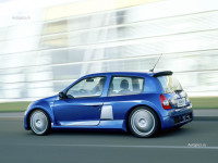 renault-clio-51546-1400x1050-www_autopics_ru.jpg