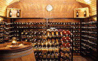 restaurant_wine_cellar_larg.jpg