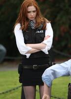 KarenGillan.jpg