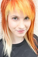 Hayley_Williams_by_ryuuzaki0328.jpg