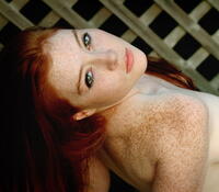 faye_valentine_regan_freckles_18.jpg