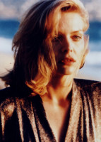 MichellePfeiffer_portrait_03.jpg