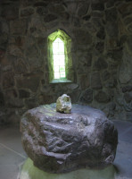 Stone_of_Centering_n_Grounding_by_Bennuendo.jpg