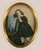 Hand-coloured_daguerreotype.jpg