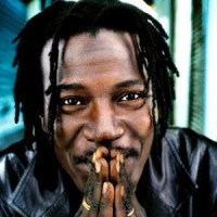 alpha blondy large.jpg