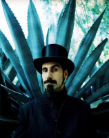 1281551304_serj-tankian-dicography-download-1.jpg