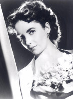 cb_elizabeth_taylor_0126.jpg