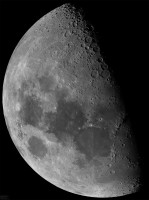 Moon_20090502.jpg