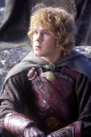 meriadoc-merry-brandybuck-mobile-wallpaper.jpg