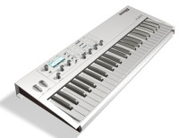 blofeld-keyboard-synthesizer.jpg