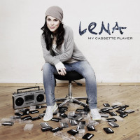 lena-my_cassette_player-2010.jpg