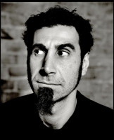 my-darlin-serj-tankian-5596565-688-849.jpg