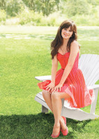 Zooey Deschanel157.jpg