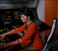 P13_2_Uhura2.jpg