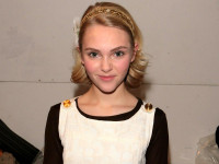 kinopoisk.ru-AnnaSophia-Robb-578261--w--800.jpg