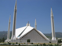 faisal-mosque-in-islamabad-pakistan.jpg