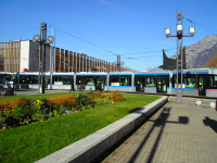 Tramway_citadis_grenoble.JPG