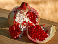 Pomegranate02_edit.jpg