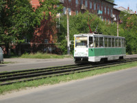 Tram_in_Usolie-Sibirskoe.jpg