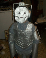 180767_31Oct09_cyberman1.jpg