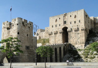 800px-Aleppo_Citadel_04[1].jpg