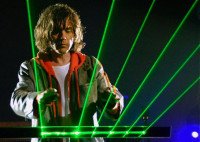 jean-michel-jarre-2009-concert-tour.jpg