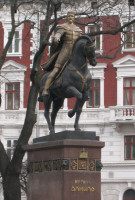 Monument_to_Daniel_of_Galicia_in_Lviv.jpg