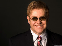 Elton_2010_01_19.jpg