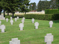 Cimetière-militaire-de-Cerny,-sur-le-chemin-des-Da.jpg