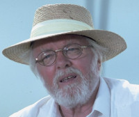 Richard-Attenborough-picture[1].jpg