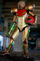 900x900-content-photos-cosplay-samus-aran-metroid.jpg