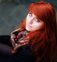 copper_haired_girl_by_aprillka-d854q16.jpg