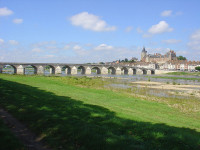 800px-Gien.jpg