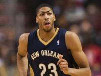 1385950973000-12-01-2013-Anthony-Davis1.jpg