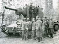 tank_KV-2.jpg