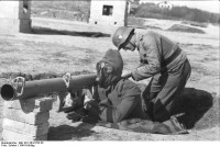 Bundesarchiv_Bild_101I-264-1623-26,_Frankreich,_Vo.jpg