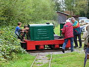 180px-Torfbahn-drehscheibe-bad-wurzach-2005.jpg