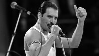 mercury-freddie-527a0f995c3bd.jpg