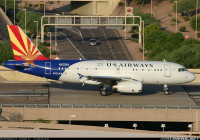 Airbus-A319-132_US-Airways_Phoenix-Sky-Harbor-Inte.jpg