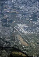 Paris-Orly-(ORY-LFPO)_August-1,-2002.jpg