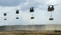 chinooks-in-vlucht.jpg