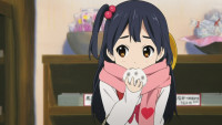 tamako_market-01-anko-mochi-imouto-loli-scarf-eati.jpg