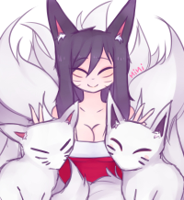 ahri_and_her_parents_by_midorinemurase-d9337l0.jpg