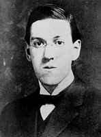 Howard_Phillips_Lovecraft_in_1915.jpg