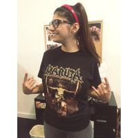 Porn-Star-Mia-Khalifa-Wearing-a-Maruta-T-Shirt.jpg