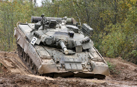 800px-4thTankBrigade_-_T-80U_-01.jpg